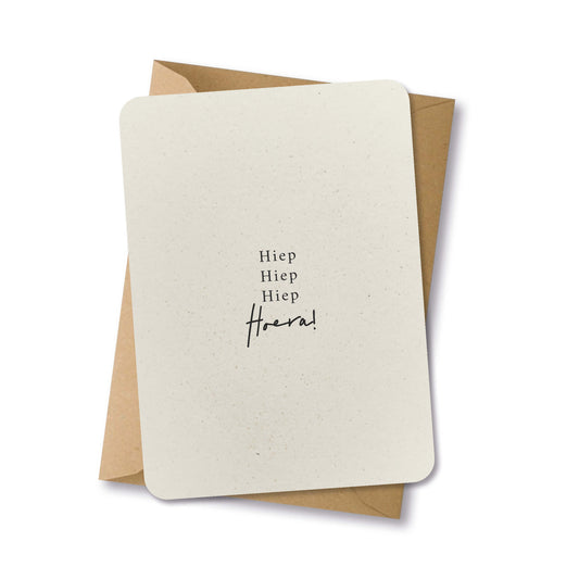 PAPERLOVER - Ansichtkaart duurzaam 'Hiep Hiep Hoera'